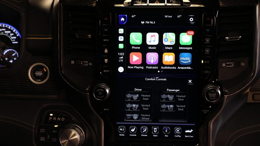 Avoid holiday gridlock with Uconnect and Waze Stellantis Blog