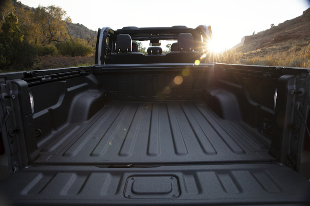 Truck Thursday The allnew 2020 Jeep® Gladiator features a big cargo