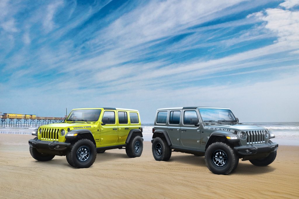 Jeep® Brand Makes Big Splashes With 2022 Wrangler High Tide Model and New  High Velocity Yellow | Stellantis Blog
