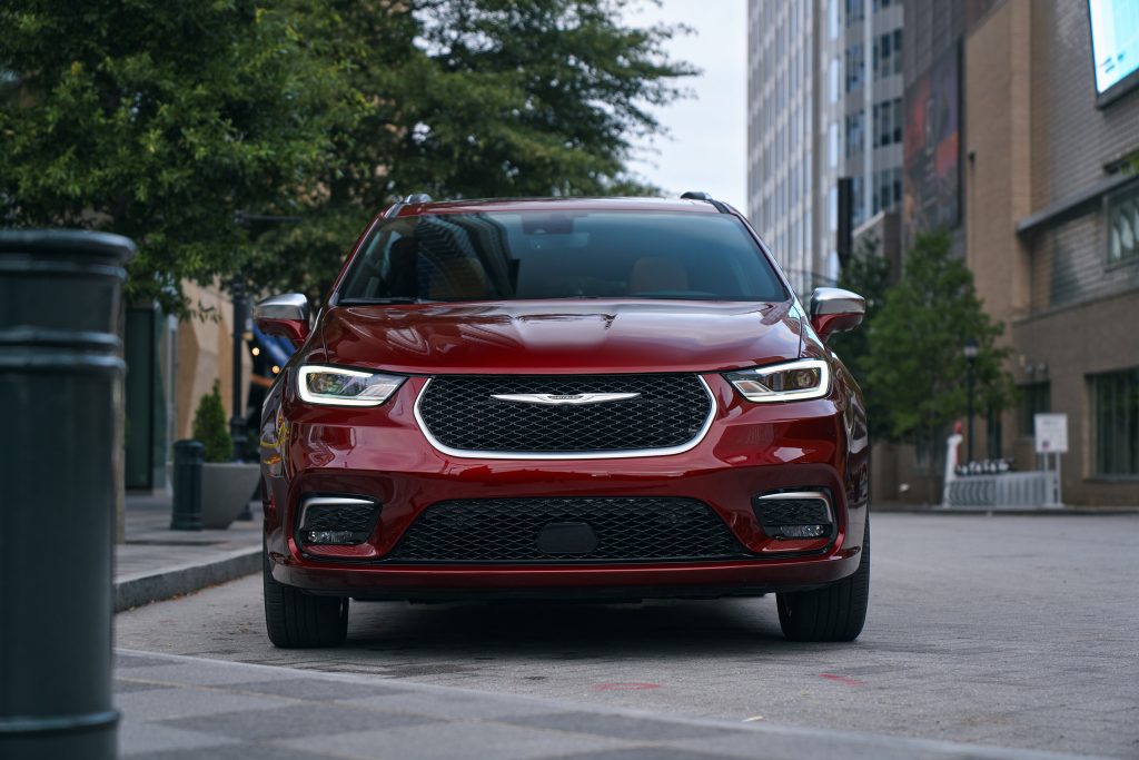 The 2022 Chrysler Pacifica's Interior Is Autotraders Best Under $50,000   Southern Chrysler Dodge Jeep Ram The 2022 Chrysler Pacifica's Interior Is  Autotraders Best Under $50,000