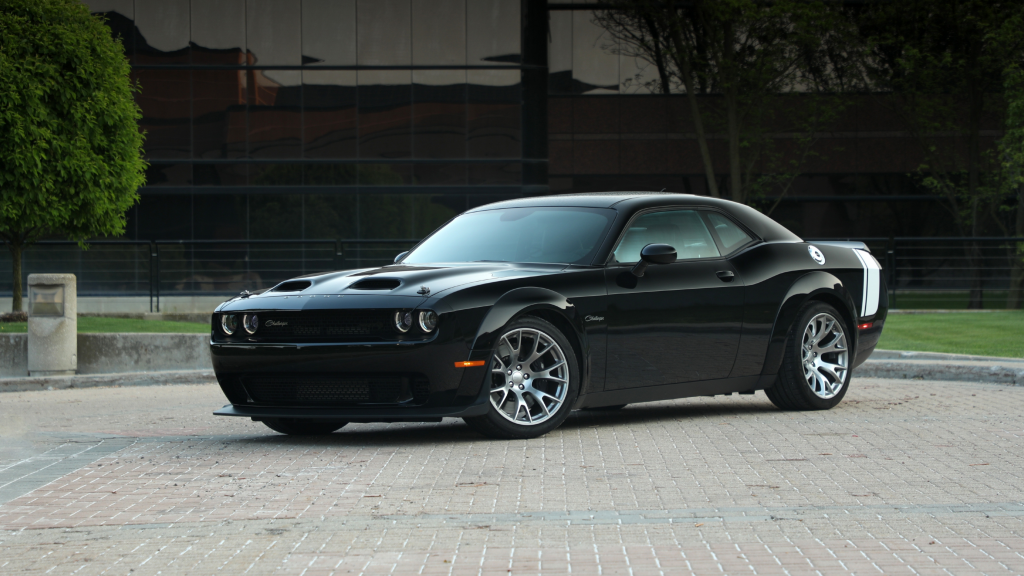 Last Call for Dodge 'Last Call,' Drive Begins for Final Orders of HEMI®-powered  2023 Dodge Challenger and Charger Muscle Cars